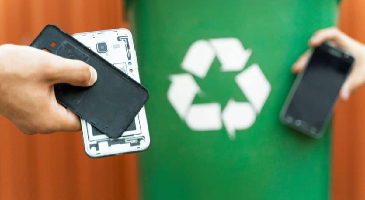 ¿que-se-puede-reciclar-de-un-telefono-movil?