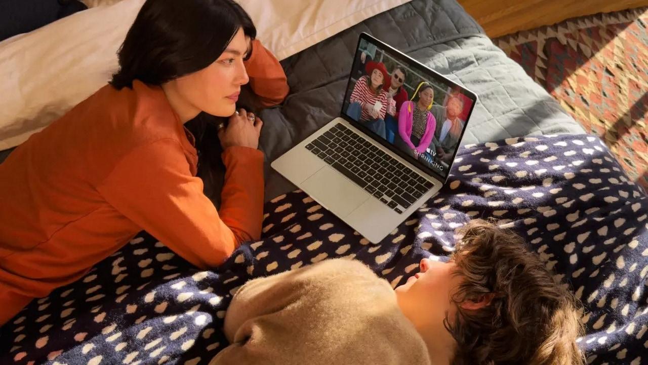 nuevo-macbook-air-con-m5:-asi-es-el-renovado-portatil-de-apple-orientado-a-la-ia